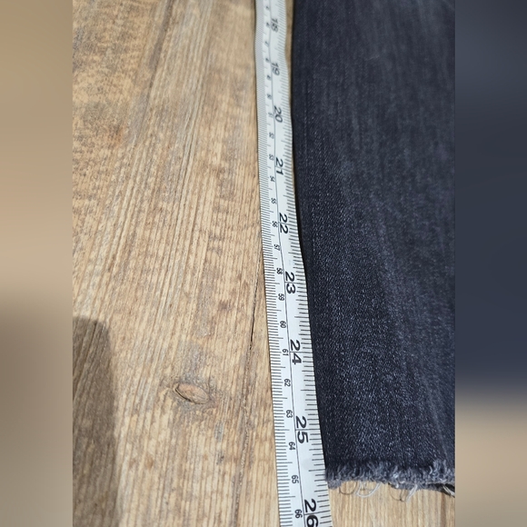 Mother Black Cropped Jeans - Picture 9 of 15